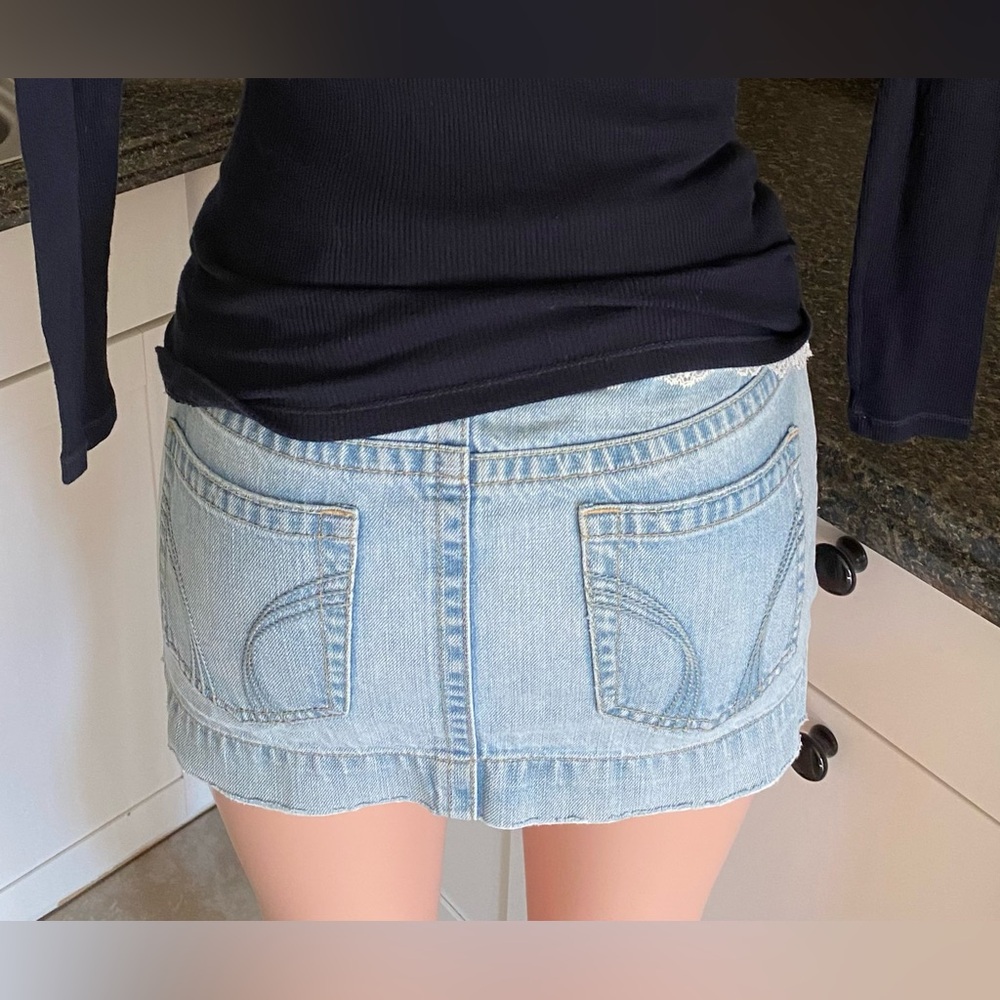 Y2k Hollister denim mini skirt - Picture 4 of 14